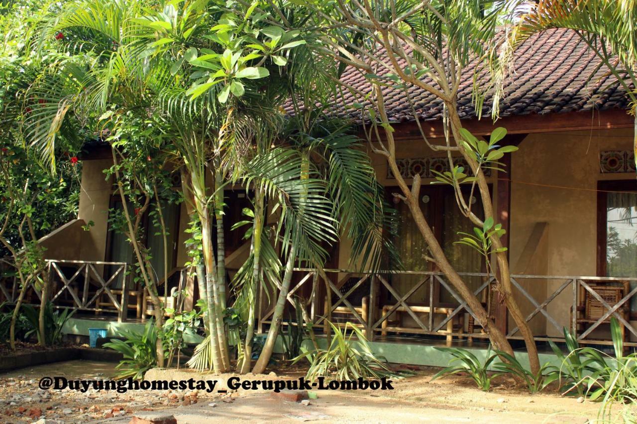Duyung Rooms & Resto Gerupuk 붐방 외부 사진