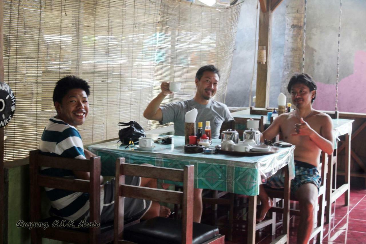 Duyung Rooms & Resto Gerupuk 붐방 외부 사진
